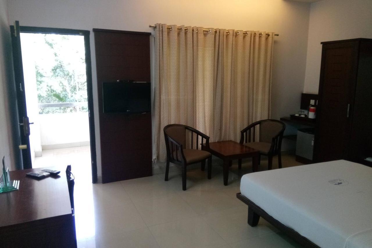 Hotel Soorya Regency Malappuram Exterior foto