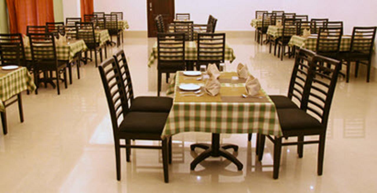 Hotel Soorya Regency Malappuram Exterior foto