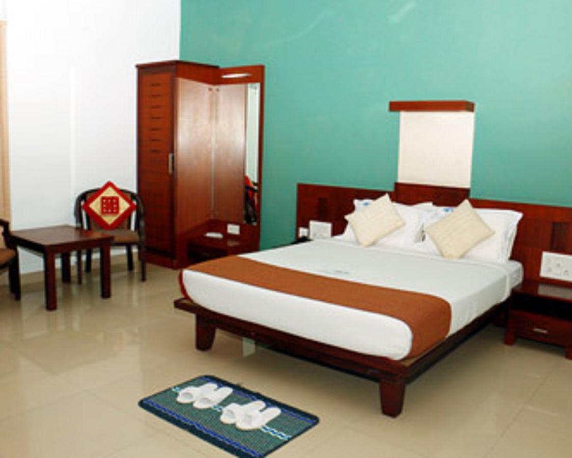 Hotel Soorya Regency Malappuram Exterior foto