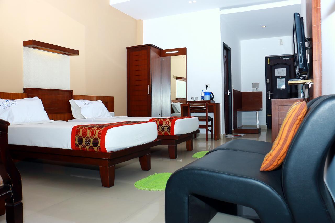 Hotel Soorya Regency Malappuram Exterior foto